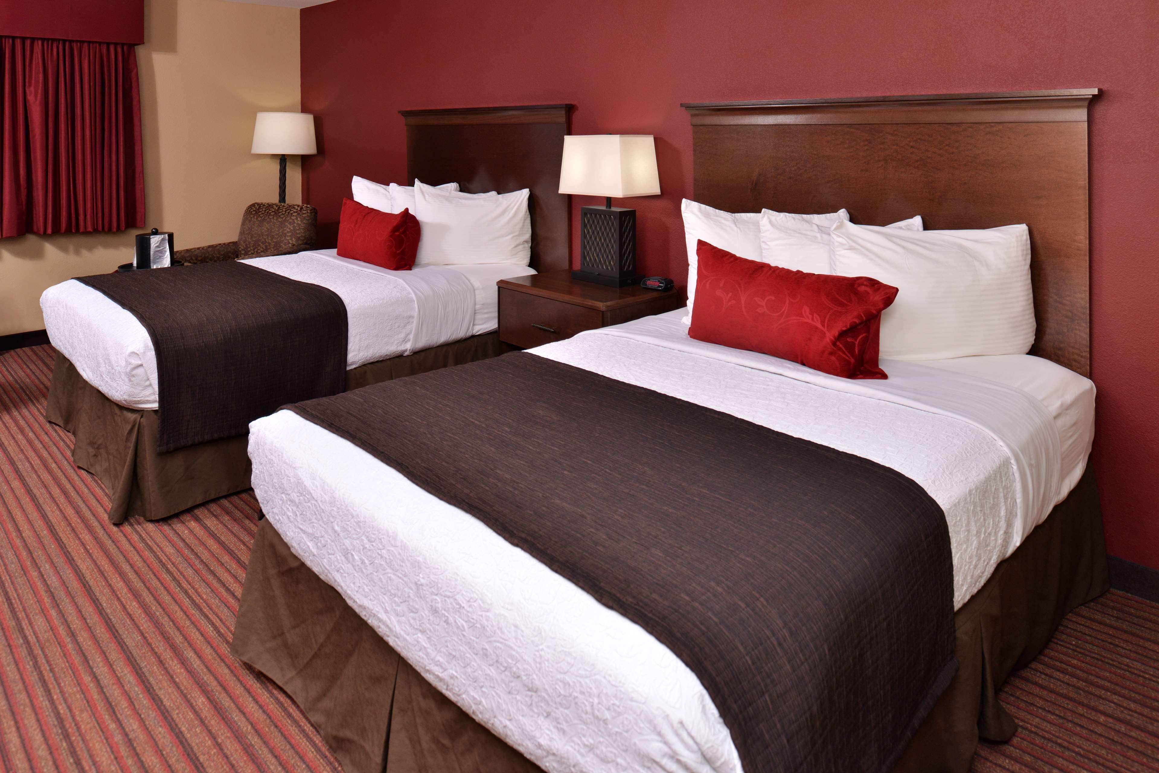 Best Western Woodland Inn Eksteriør billede